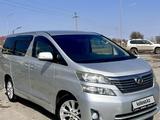 Toyota Vellfire 2012 года за 9 500 000 тг. в Актобе