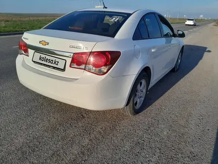 Chevrolet Cruze 2012 года за 4 200 000 тг. в Шымкент – фото 7