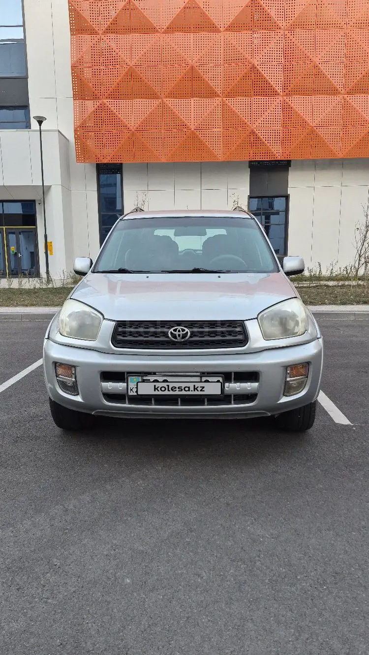 Toyota RAV4, 2002