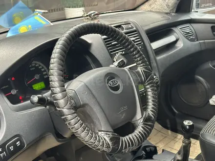 Kia Sportage 2006 года за 3 500 000 тг. в Актобе – фото 17