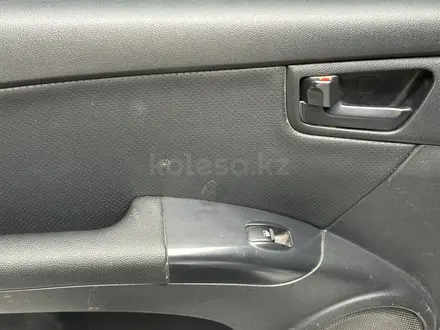 Kia Sportage 2006 года за 3 500 000 тг. в Актобе – фото 18