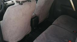 Toyota RAV4 2018 года за 11 000 000 тг. в Атырау – фото 4