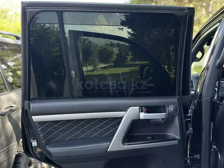 Toyota Land Cruiser 2018 года за 37 000 000 тг. в Алматы – фото 22