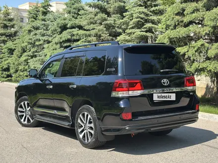 Toyota Land Cruiser 2018 года за 37 000 000 тг. в Алматы – фото 6