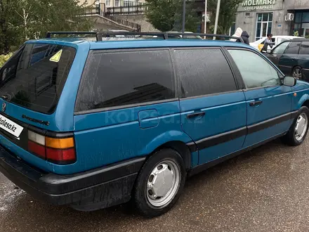 Volkswagen Passat 1993 года за 1 200 000 тг. в Астана – фото 4