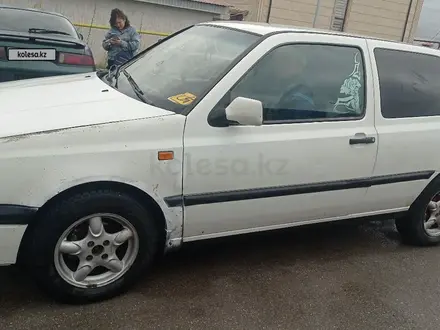 Volkswagen Golf 1993 года за 1 800 000 тг. в Алматы – фото 3