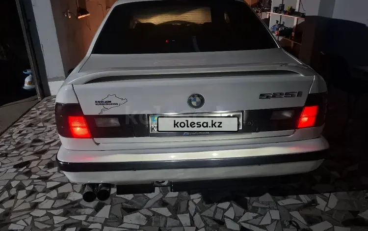 BMW 530 1991 года за 2 750 000 тг. в Шымкент