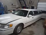 Lincoln Town Car 1999 года за 1 500 000 тг. в Караганда