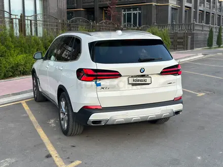 BMW X5 2023 года за 43 000 000 тг. в Алматы – фото 5