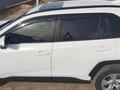 Toyota RAV4 2020 года за 13 700 000 тг. в Атырау – фото 2