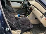 Mercedes-Benz E 230 1996 года за 1 150 000 тг. в Атырау – фото 3