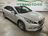 Hyundai Sonata 2015 года за 7 000 000 тг. в Астана – фото 3