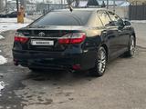 Toyota Camry 2017 годаfor12 900 000 тг. в Алматы – фото 3