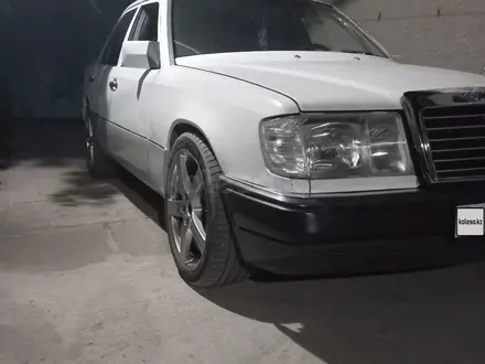 Mercedes-Benz E 230 1991 года за 1 600 000 тг. в Шу