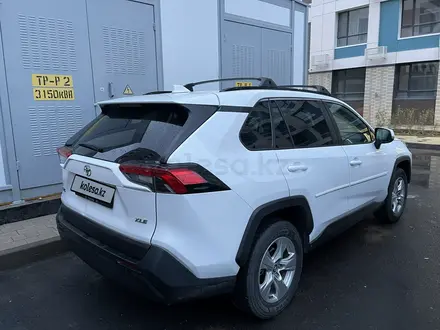 Toyota RAV4 2020 года за 14 500 000 тг. в Алматы