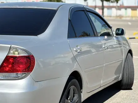 Toyota Camry 2004 года за 4 400 000 тг. в Актау – фото 10
