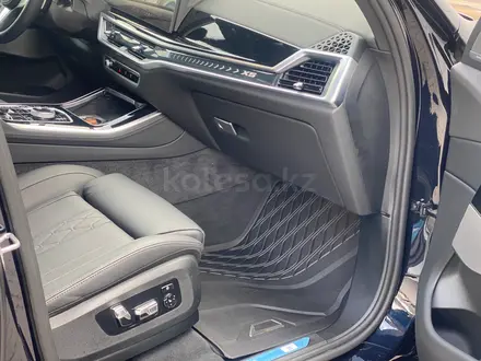 BMW X5 2025 года за 68 500 000 тг. в Астана – фото 13
