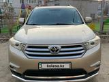 Toyota Highlander 2013 года за 15 000 000 тг. в Актобе