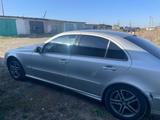 Mercedes-Benz E 320 2003 годаүшін4 500 000 тг. в Актобе – фото 4