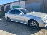 Mercedes-Benz E 320 2003 годаүшін4 500 000 тг. в Актобе – фото 2