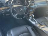 Mercedes-Benz E 320 2003 годаүшін4 500 000 тг. в Актобе – фото 5