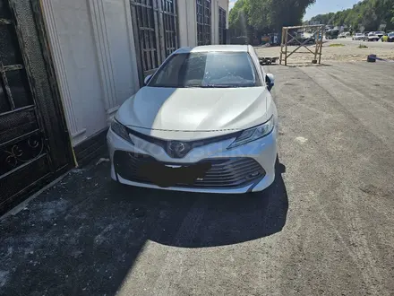 Toyota Camry 2020 года за 15 500 000 тг. в Алматы – фото 3