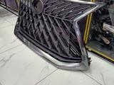 Решетка радиатора Lexus Lx 570 за 150 000 тг. в Алматы – фото 2