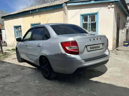 ВАЗ (Lada) Granta 2190 2021 года за 4 500 000 тг. в Актобе – фото 2