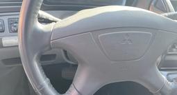 Mitsubishi Space Wagon 2001 года за 3 200 000 тг. в Алматы – фото 4