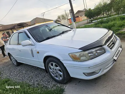 Toyota Camry 1997 года за 2 600 000 тг. в Тараз – фото 2