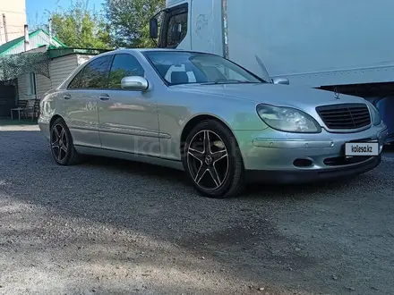 Mercedes-Benz S 320 2001 года за 5 500 000 тг. в Астана