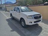 Toyota Hilux 2013 года за 8 500 000 тг. в Жанаозен – фото 2