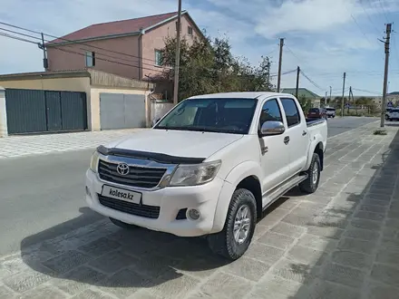 Toyota Hilux 2013 года за 8 500 000 тг. в Жанаозен