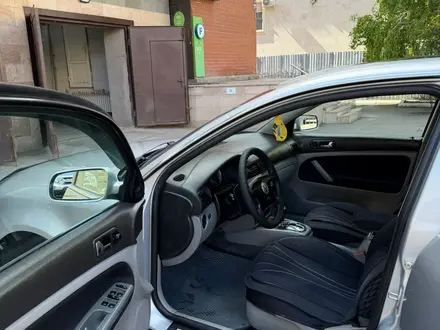 Volkswagen Passat 2001 года за 2 600 000 тг. в Астана – фото 6