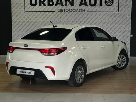 Kia Rio 2018 года за 6 750 000 тг. в Алматы – фото 3