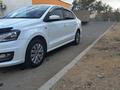 Volkswagen Polo 2015 года за 5 200 000 тг. в Жезказган – фото 4