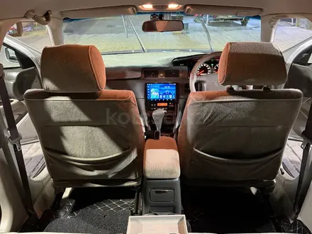 Toyota Mark II Qualis 2000 года за 3 600 000 тг. в Алматы – фото 14