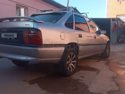 Opel Vectra 1993 года за 800 000 тг. в Жалагаш – фото 3