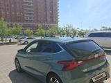 Hyundai i20 2023 года за 6 900 000 тг. в Актау – фото 4
