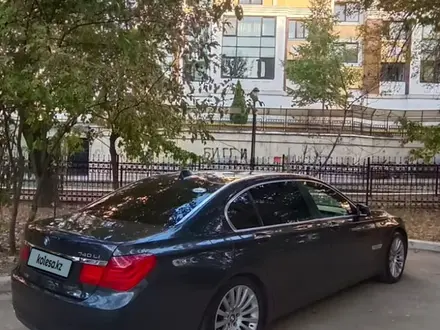 BMW 740 2008 года за 8 000 000 тг. в Алматы – фото 4