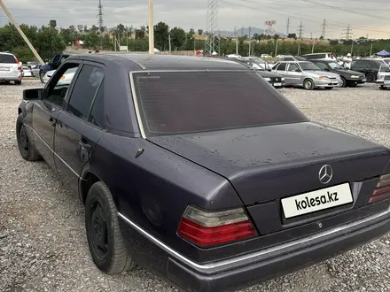 Mercedes-Benz E 300 1992 года за 1 050 000 тг. в Шымкент – фото 6