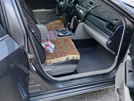 Toyota Camry 2014 года за 8 500 000 тг. в Шымкент – фото 13