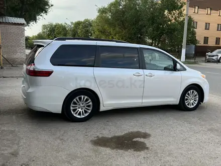 Toyota Sienna 2015 года за 15 000 000 тг. в Актобе – фото 15