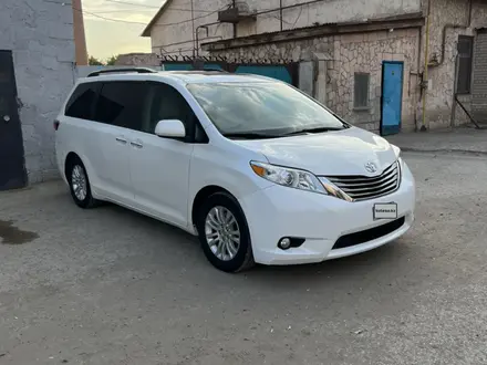 Toyota Sienna 2015 года за 15 000 000 тг. в Актобе – фото 13