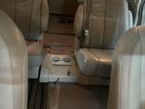 Toyota Sienna 2015 года за 15 000 000 тг. в Актобе – фото 4