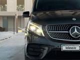 Mercedes-Benz V 300 2023 годаfor49 000 000 тг. в Астана – фото 4