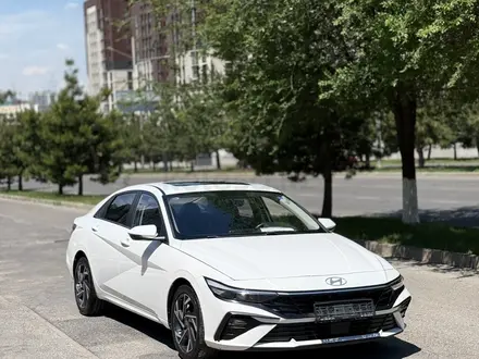Hyundai Elantra 2023 года за 7 790 000 тг. в Шымкент – фото 4