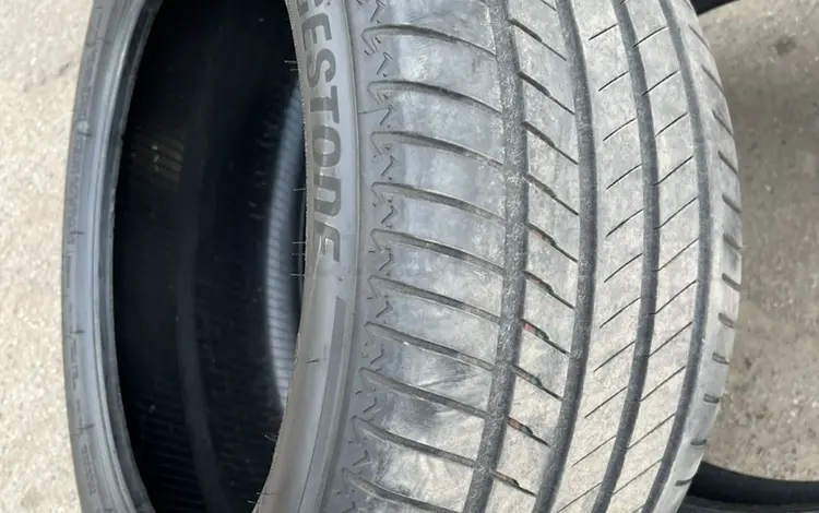 Bridgestone Alexa 001 275/45/R20, 305/40/R20 за 295 000 тг. в Алматы