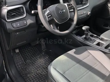 Kia Sorento 2019 года за 5 750 000 тг. в Тбилиси – фото 15