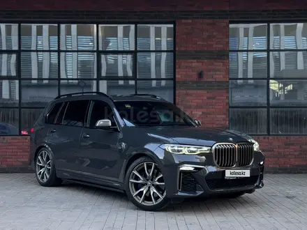 BMW X7 2021 года за 47 500 000 тг. в Астана